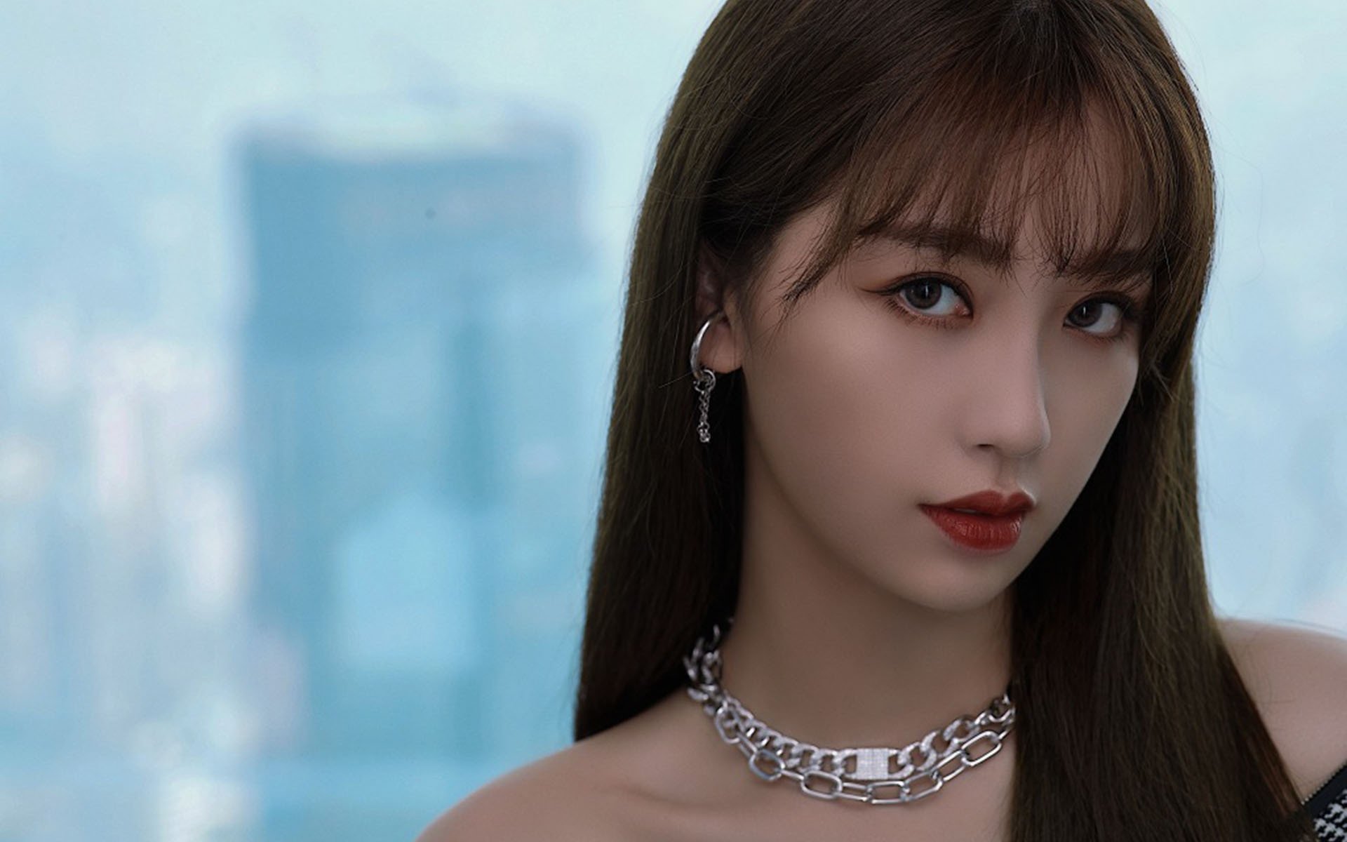 “水上芭蕾与游泳较量:2025世界游泳锦标赛掀起观赛热潮”