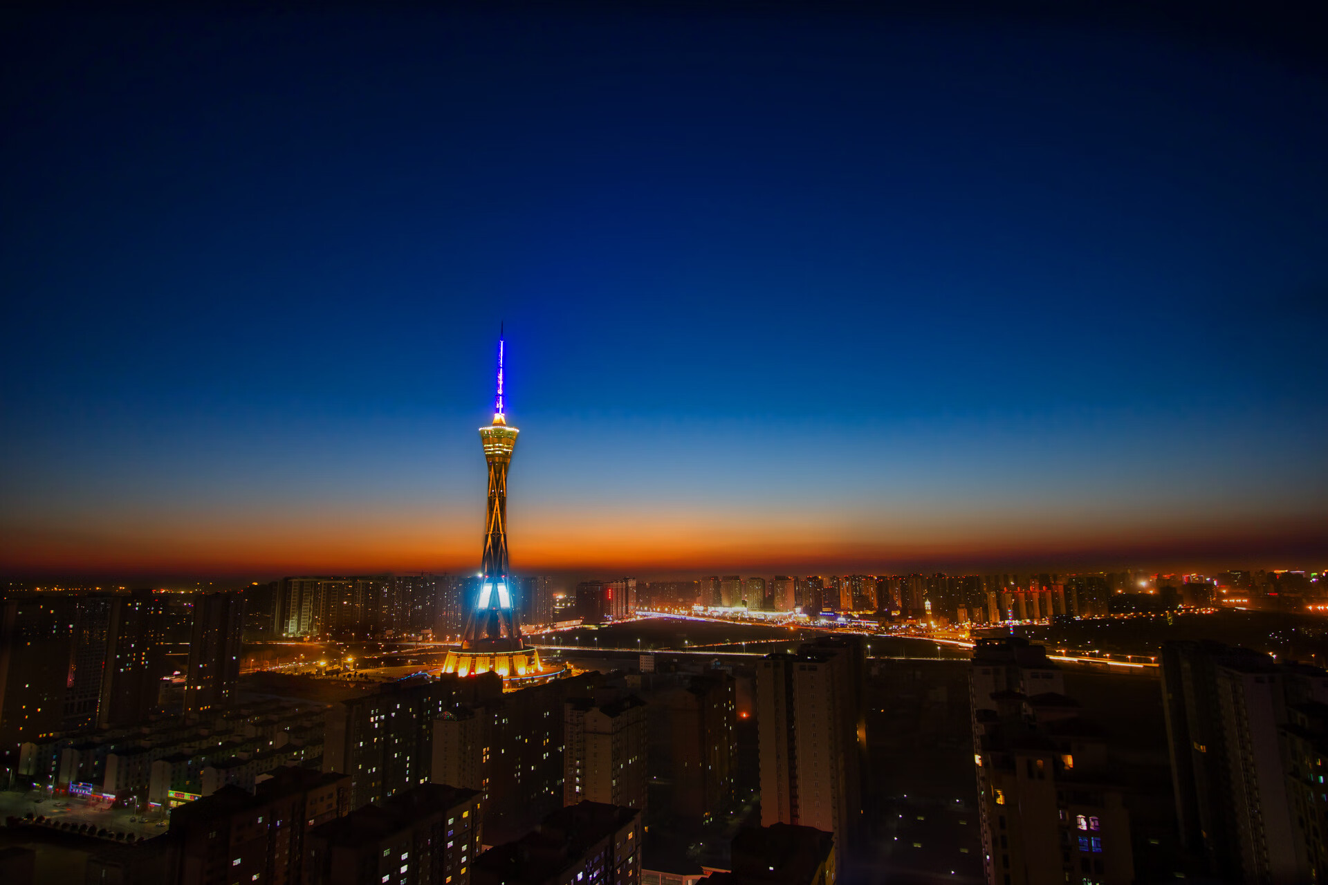 华体会在线登录-谢菲联争议换人引发战术反弹，谢菲agfm