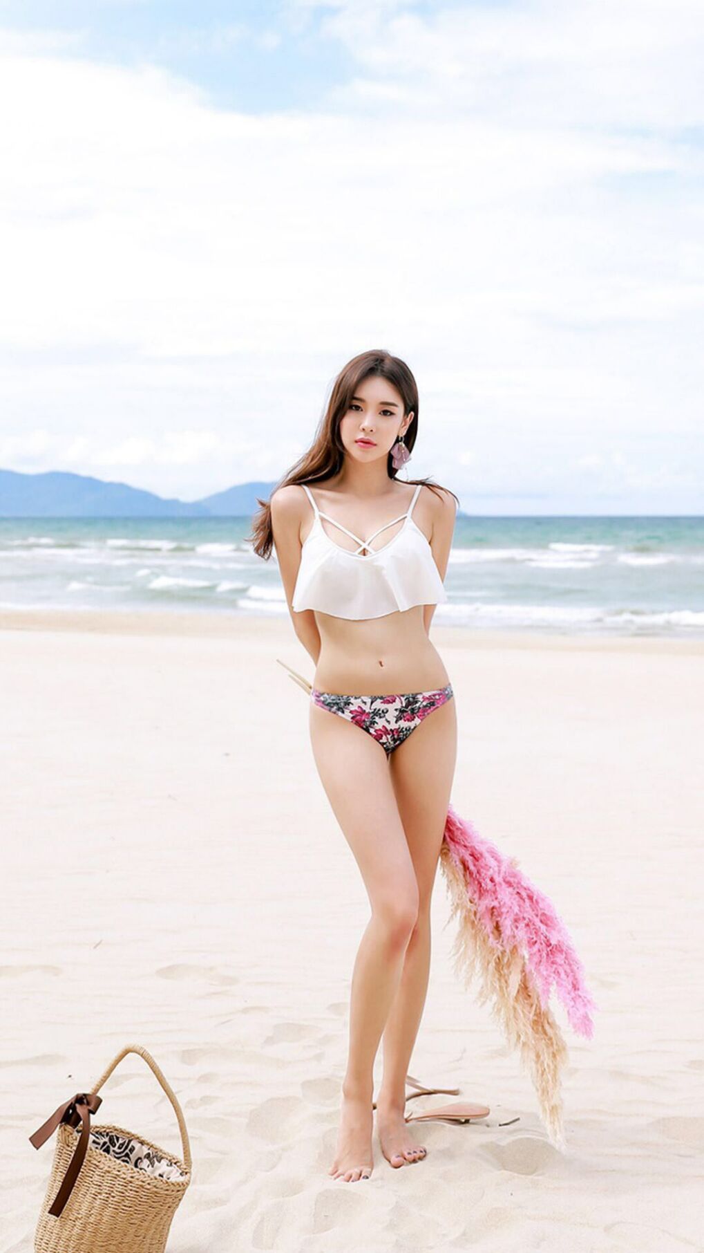 华体会登录地址-世界杯燃情夜：激情、荣耀尽在一瞬间，世界杯亲吻