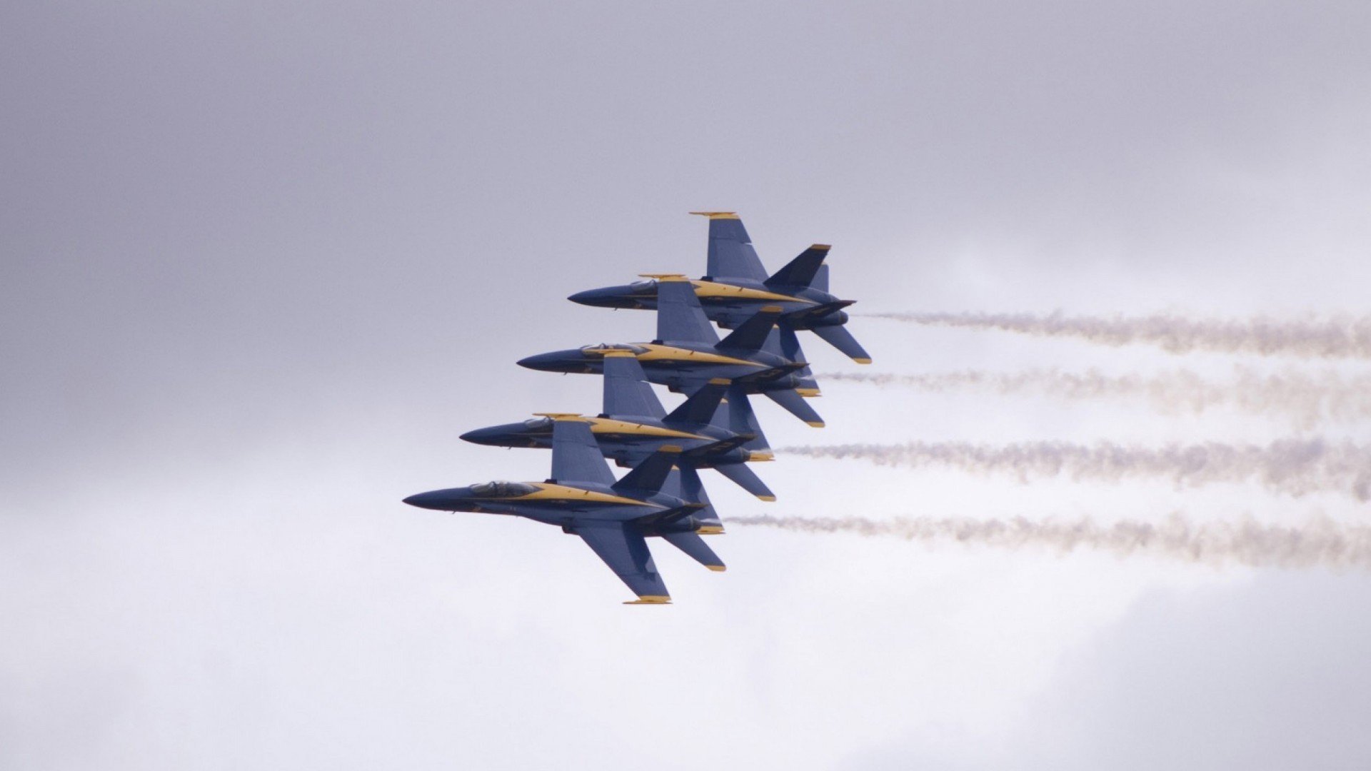 华体会手机网站-自由泳预赛波兰选手全部晋级，自由泳国际比赛