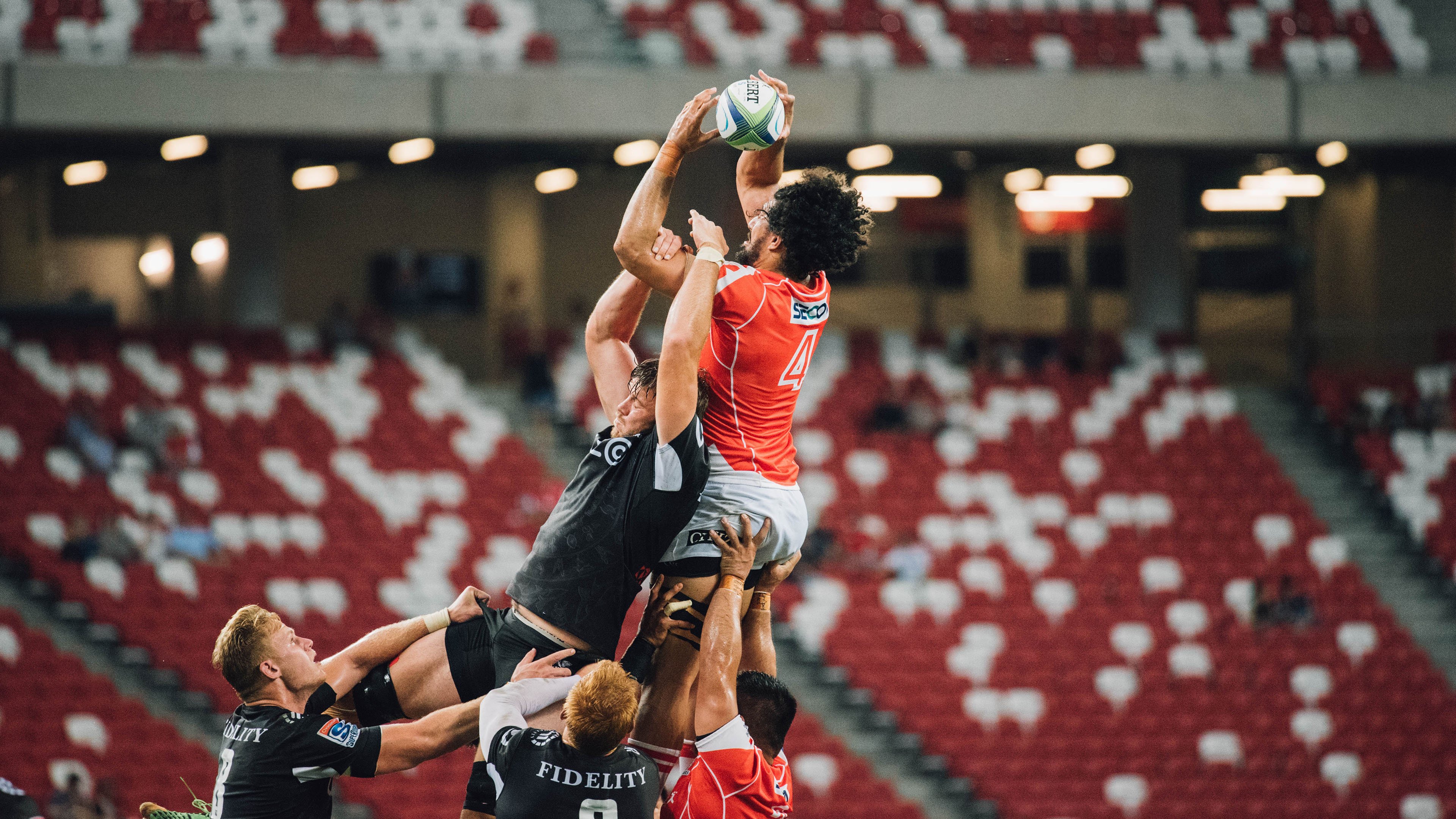 “安赫尔·巴尔博萨的进攻威胁与多变打法,帮助美洲狮队占得先机”